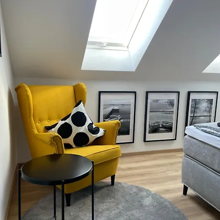 Apartment Kaesbauer Holzheim